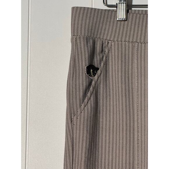 Betabrand Herringbone Bootcut Dress Pant Yoga Pants Tan/Black Large - Picture 7 of 8